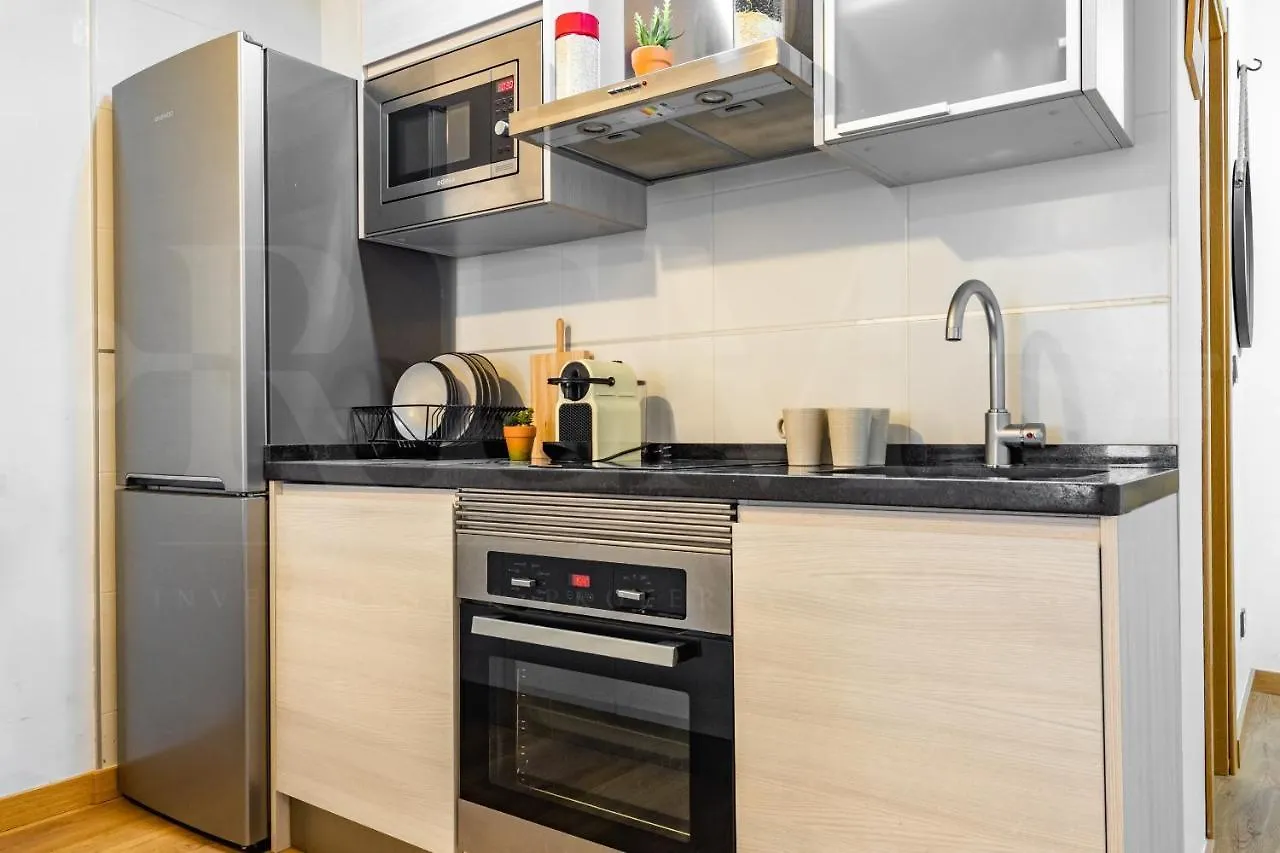 Cozy Flat With Common Pool & Parking - Center By Rems Apartment Malaga 0*,