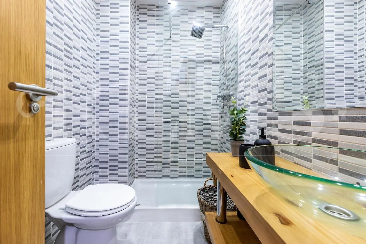 Cozy Flat With Common Pool & Parking - Center By Rems Apartment Malaga